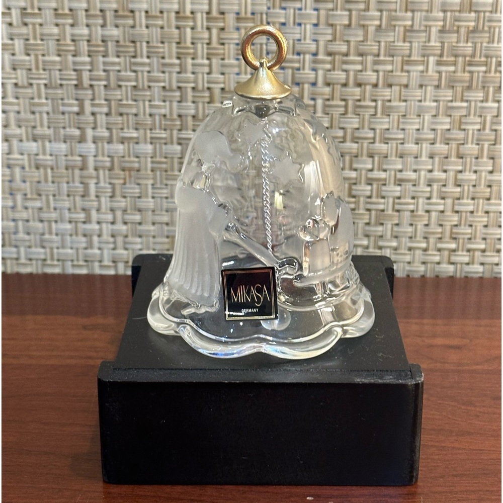 🎄🌟HP🌟VTG 1990s Mikasa Santa Claus Crystal Bell